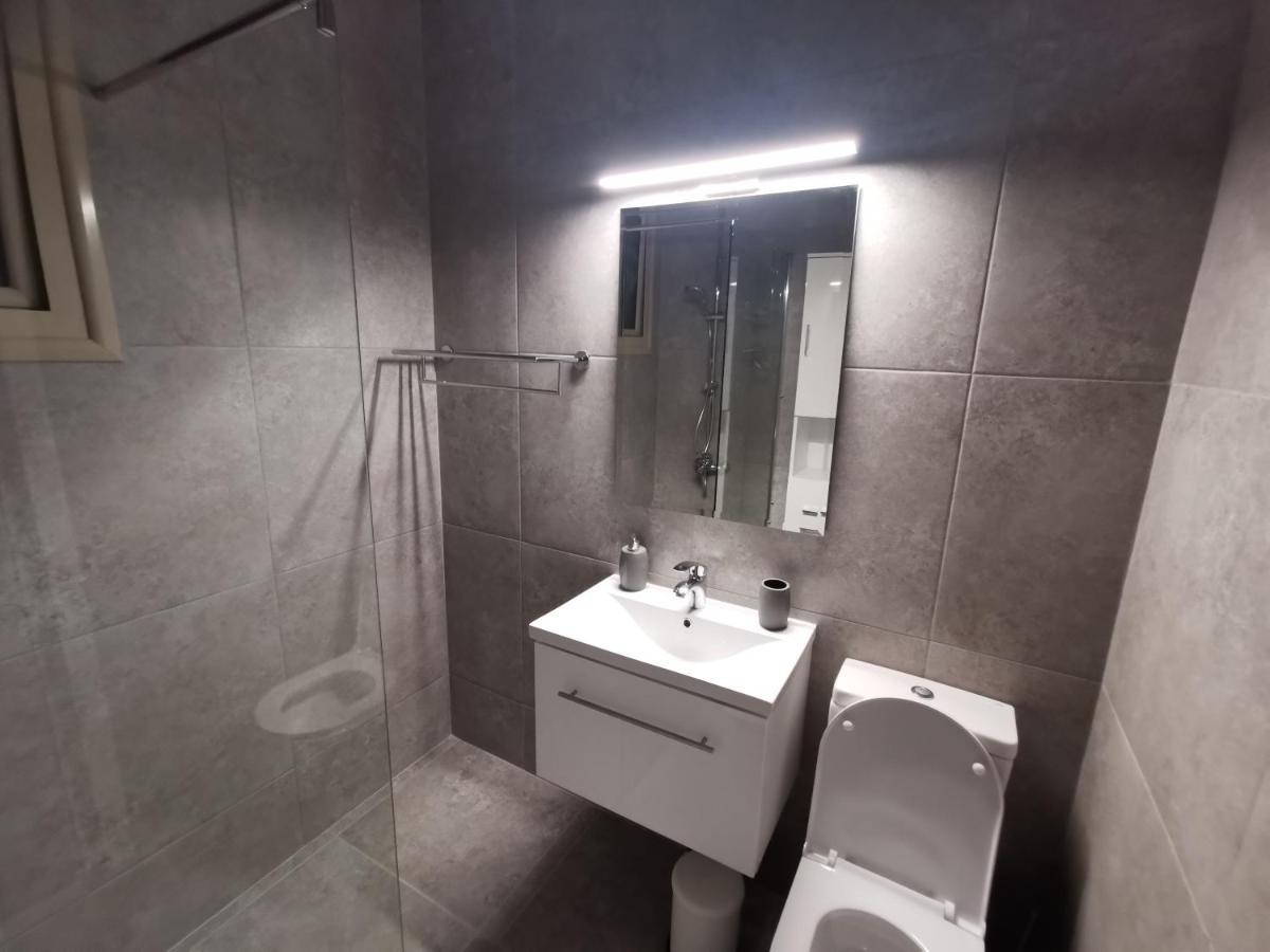 Sea View Apartment Protaras Bagian luar foto