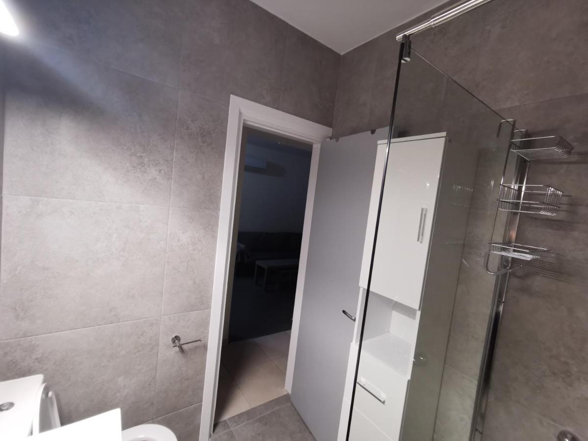 Sea View Apartment Protaras Bagian luar foto