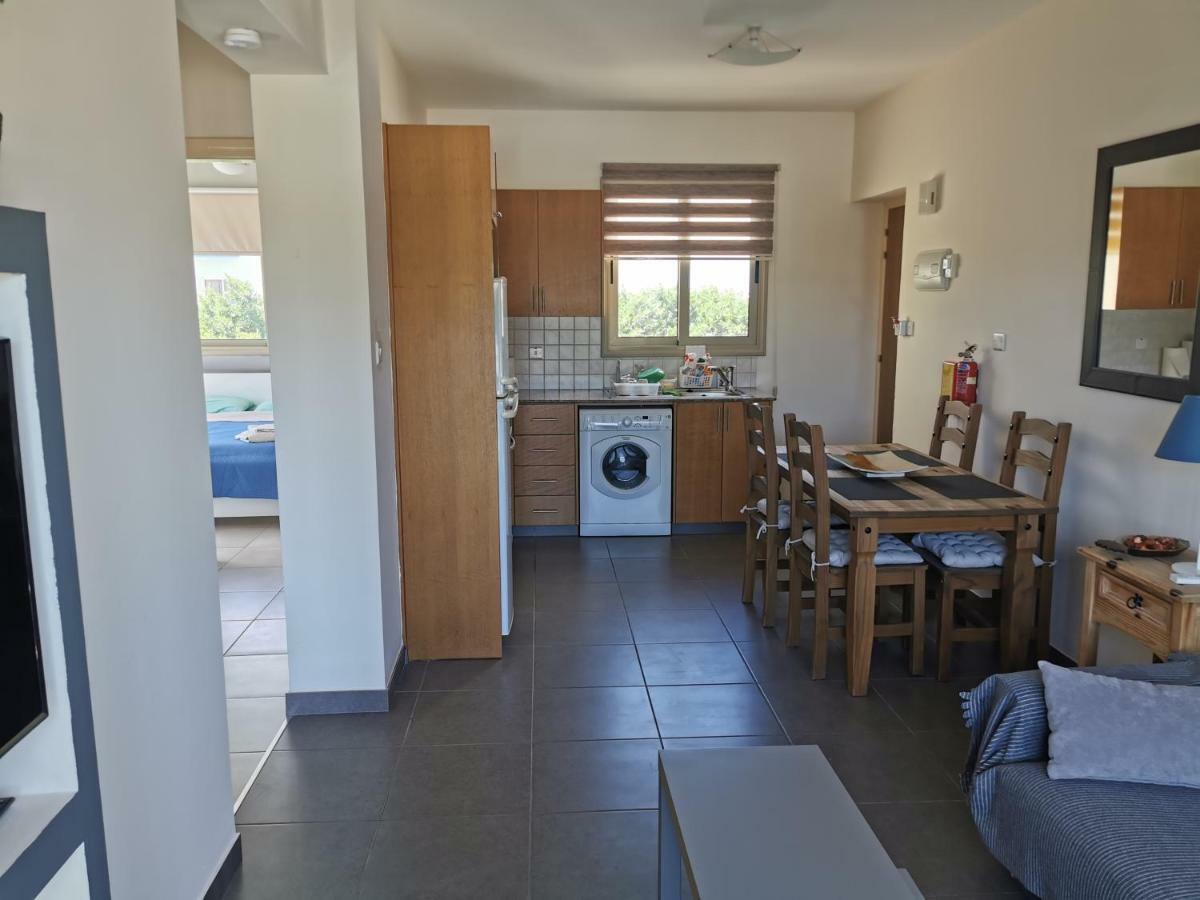 Sea View Apartment Protaras Bagian luar foto