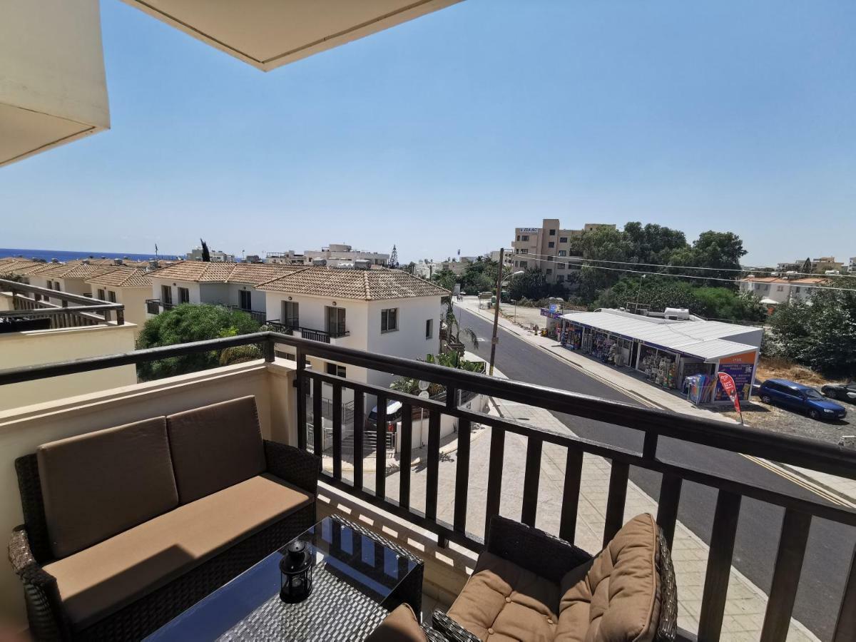 Sea View Apartment Protaras Bagian luar foto
