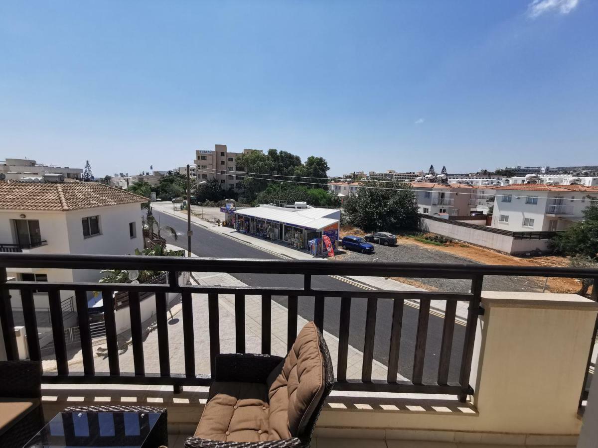 Sea View Apartment Protaras Bagian luar foto