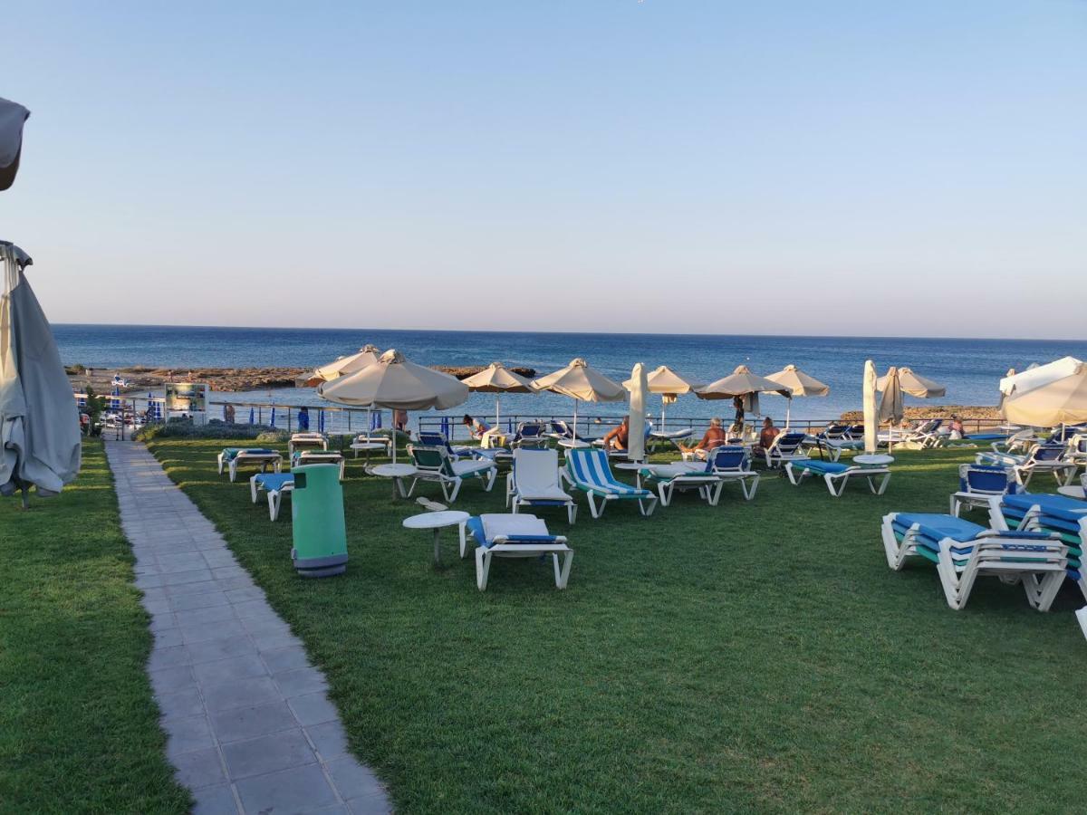 Sea View Apartment Protaras Bagian luar foto
