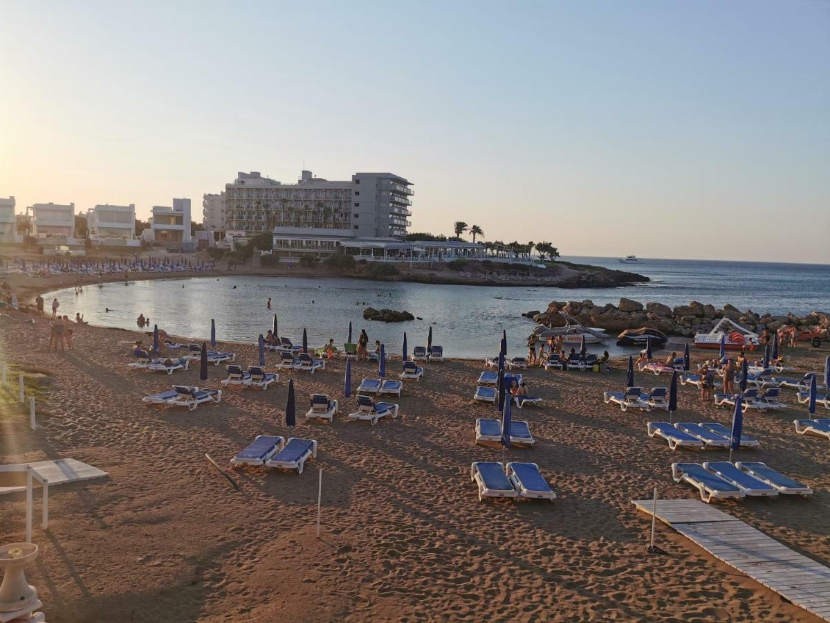 Sea View Apartment Protaras Bagian luar foto