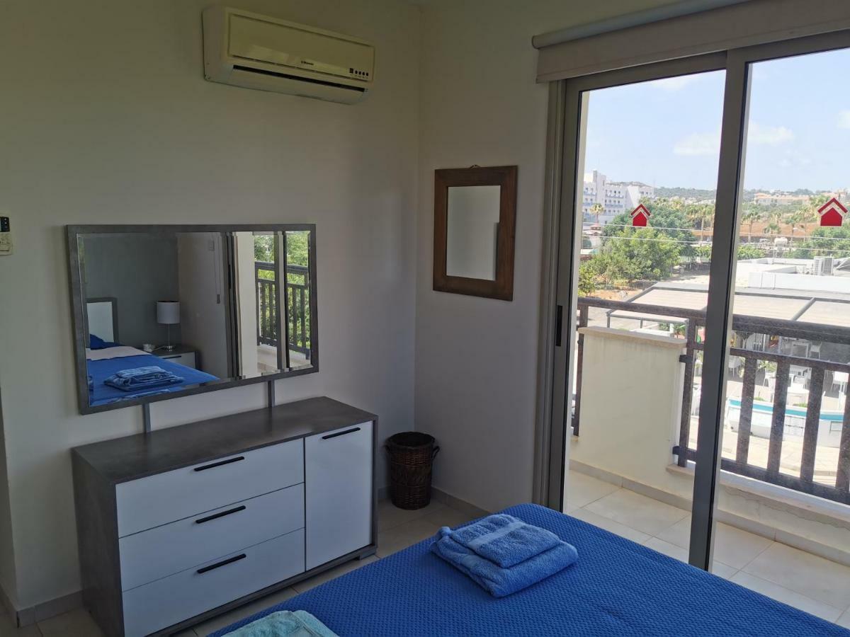 Sea View Apartment Protaras Bagian luar foto